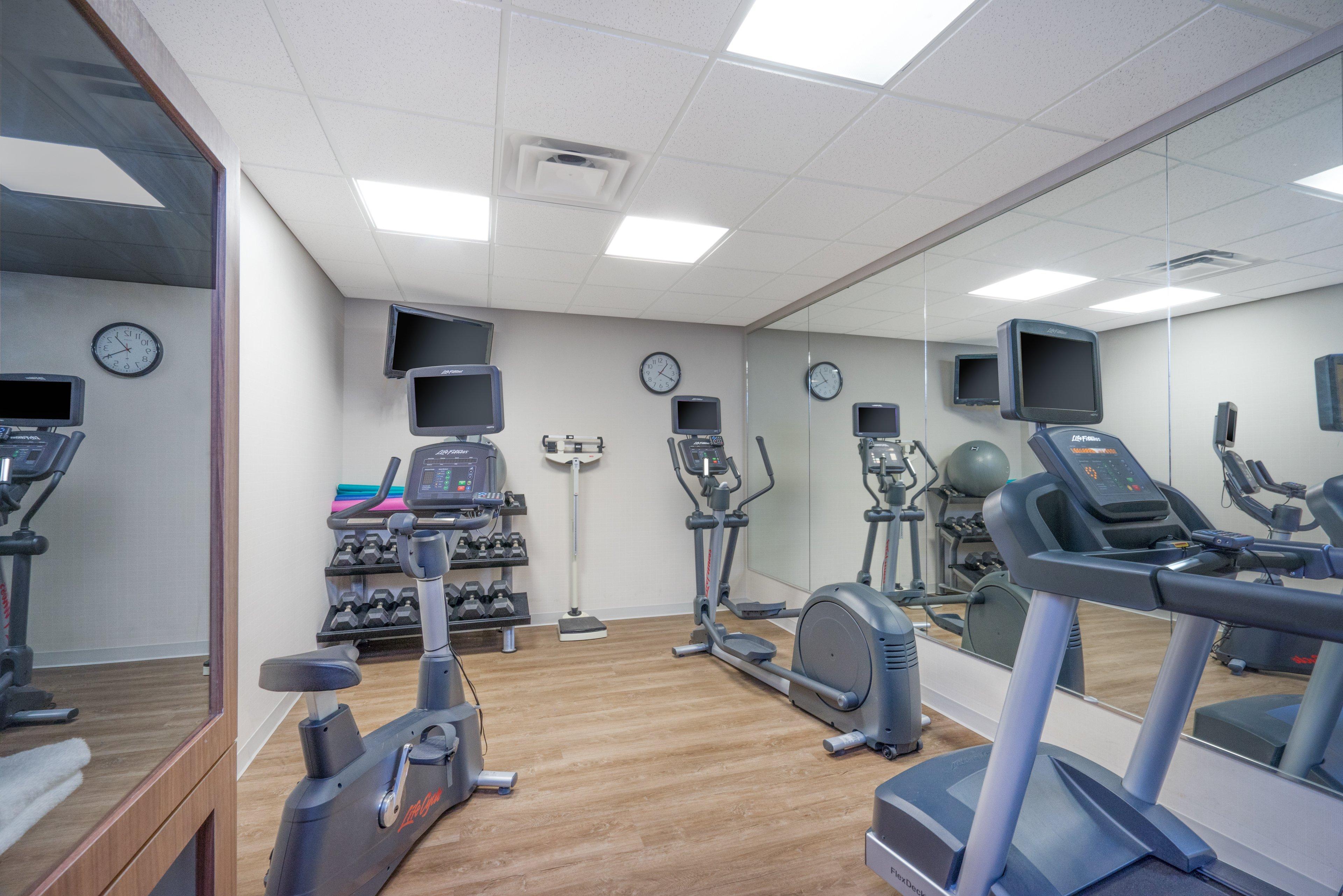Holiday Inn Express Hotel & Suites Frankfort By Ihg Dış mekan fotoğraf