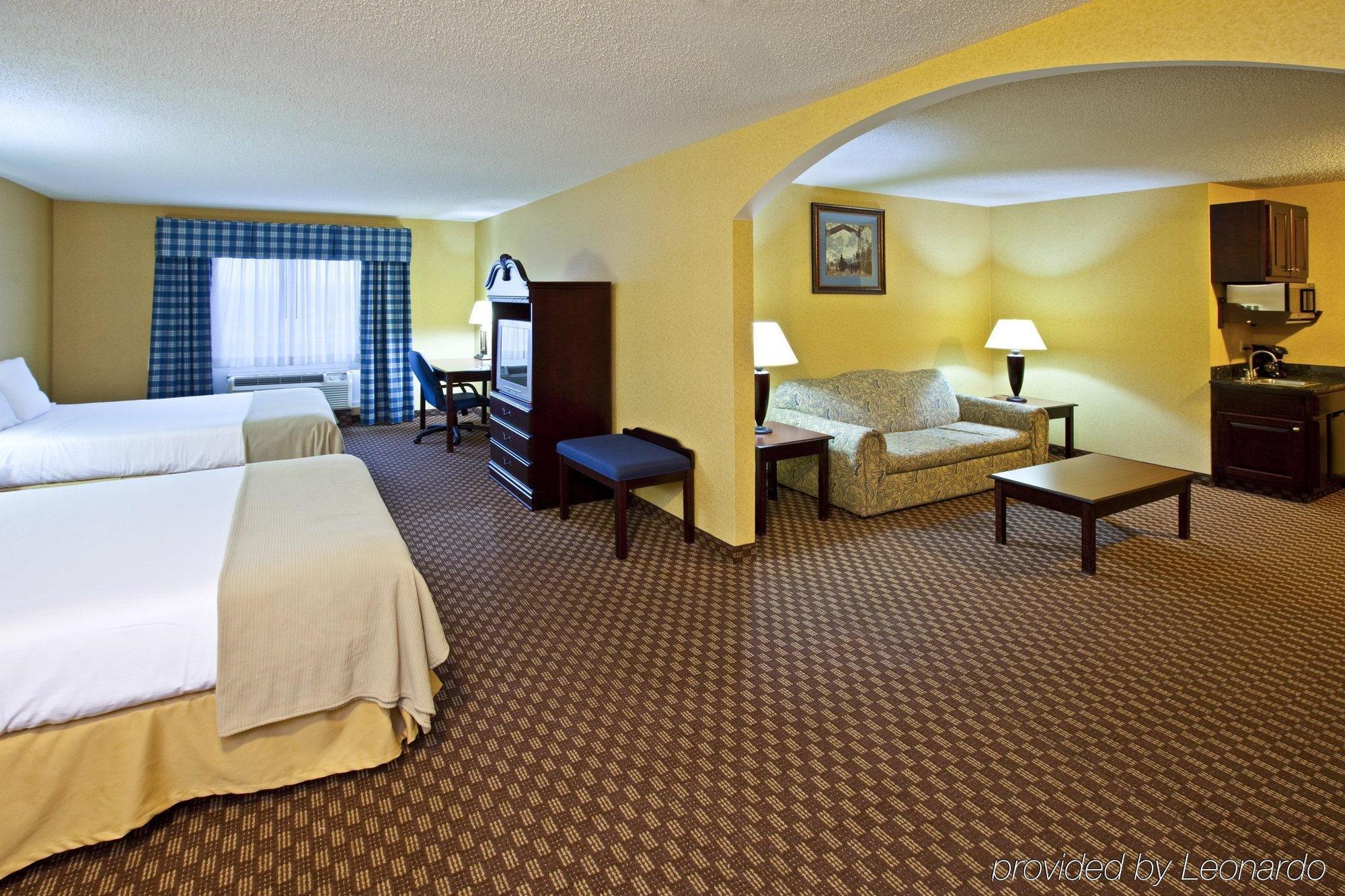 Holiday Inn Express Hotel & Suites Frankfort By Ihg Oda fotoğraf