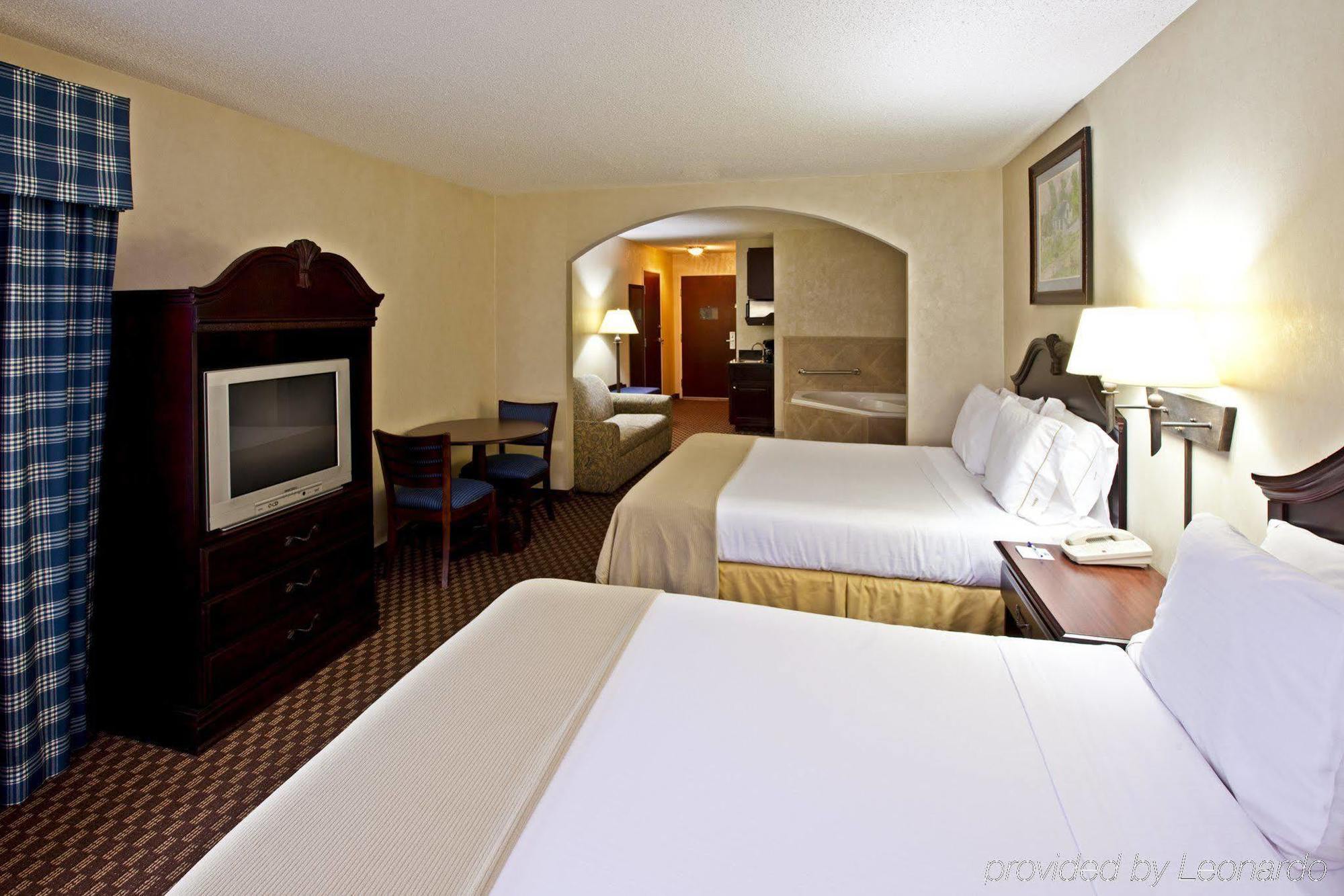 Holiday Inn Express Hotel & Suites Frankfort By Ihg Oda fotoğraf
