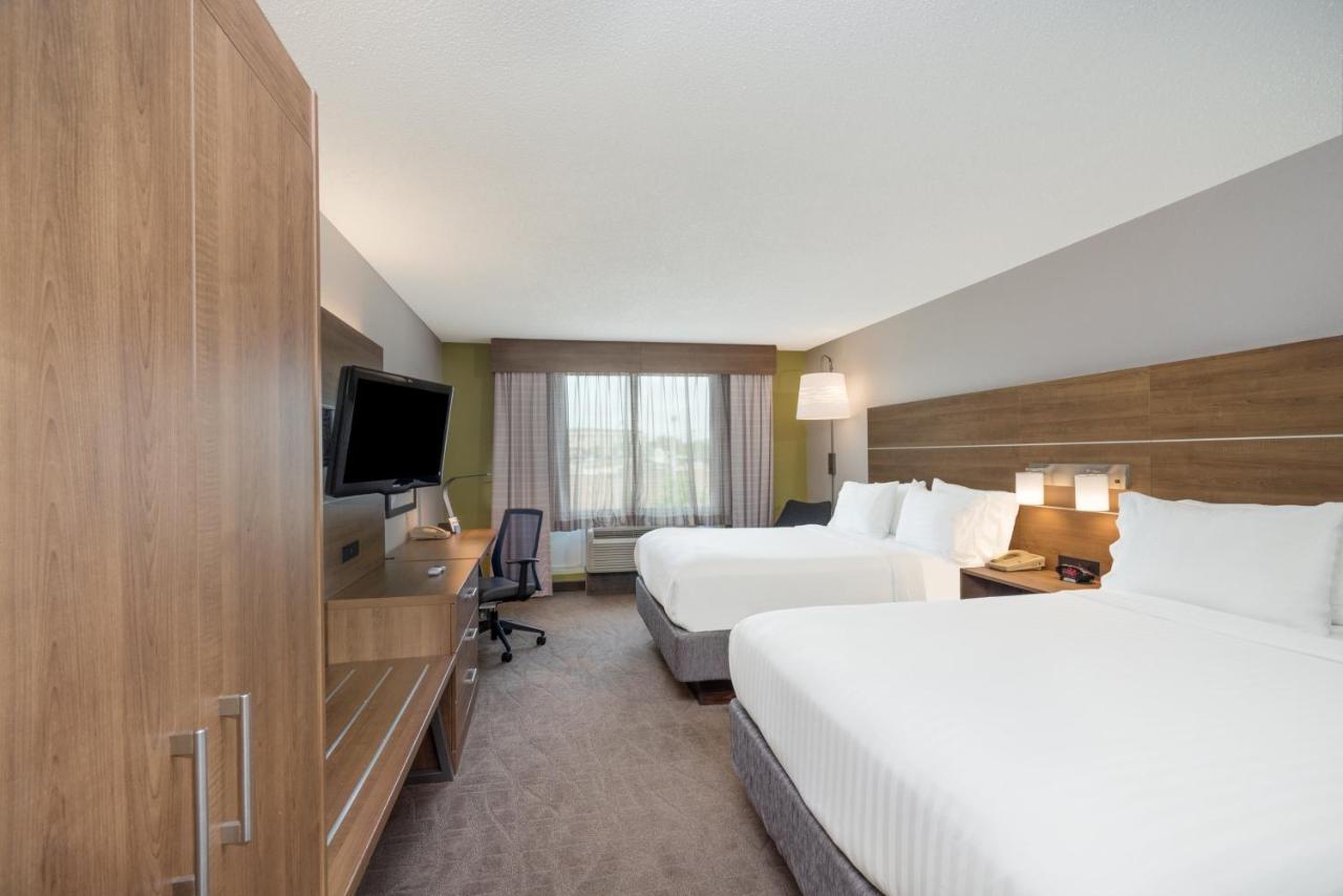 Holiday Inn Express Hotel & Suites Frankfort By Ihg Dış mekan fotoğraf